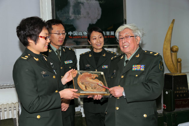 深秋,新疆马兰,中国核试验基地.